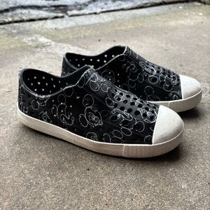 Kids Disney X Native Jefferson Black Slip-On Sneakers Mickey Mouse Style
